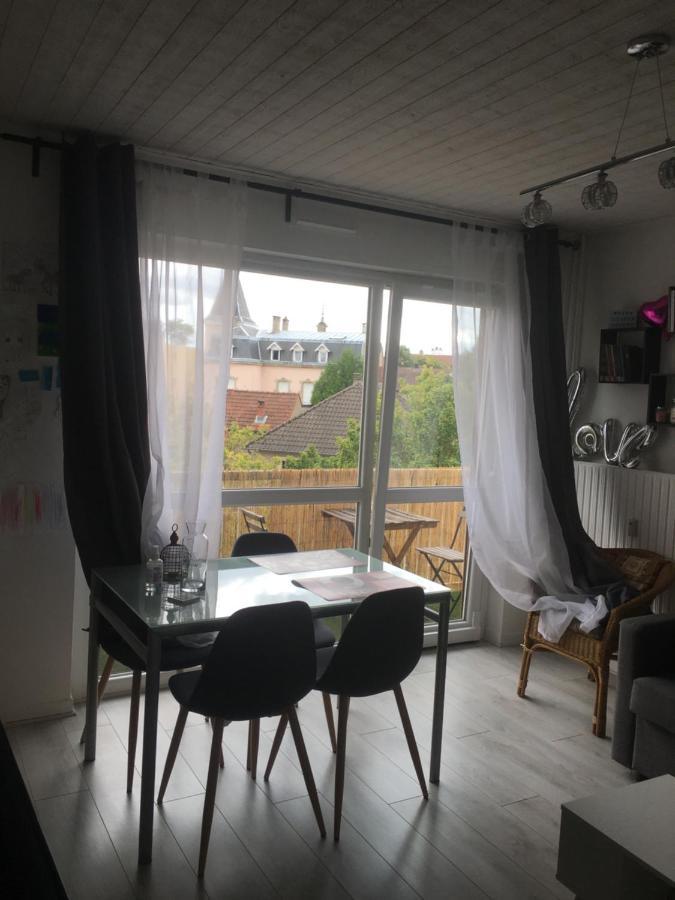 Apartamento 2 Pieces - Quartier Calme - Parking Gratuit Metz Exterior foto